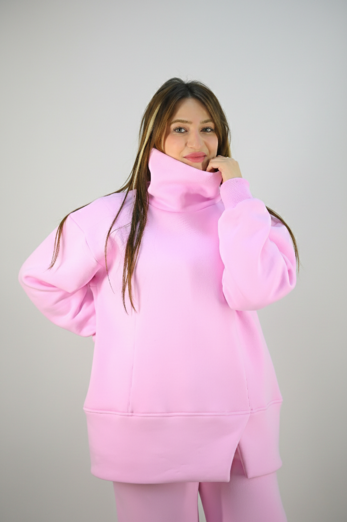 Pink High-necked Set